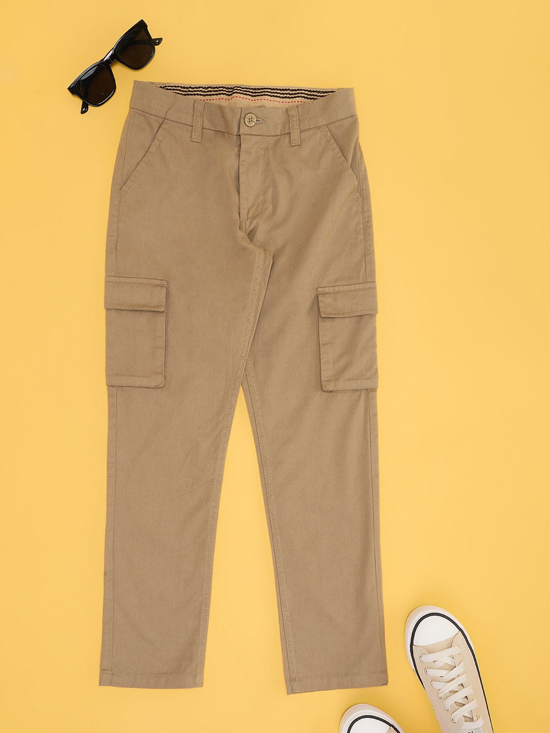 

Pantaloons Junior Boys Cargos Trousers, Olive