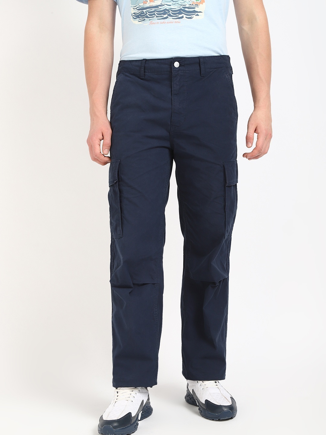 

Tommy Hilfiger Men Comfort Loose Fit Cargos Trousers, Blue