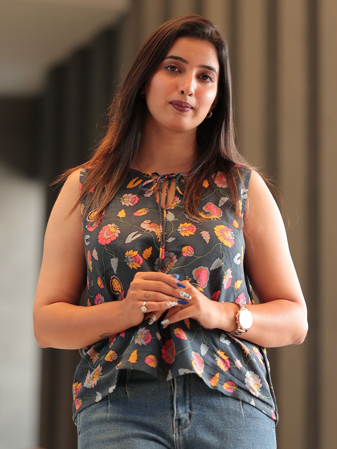 

Swarna Akriti Women Straight Floral Opaque Casual Shirt, Black