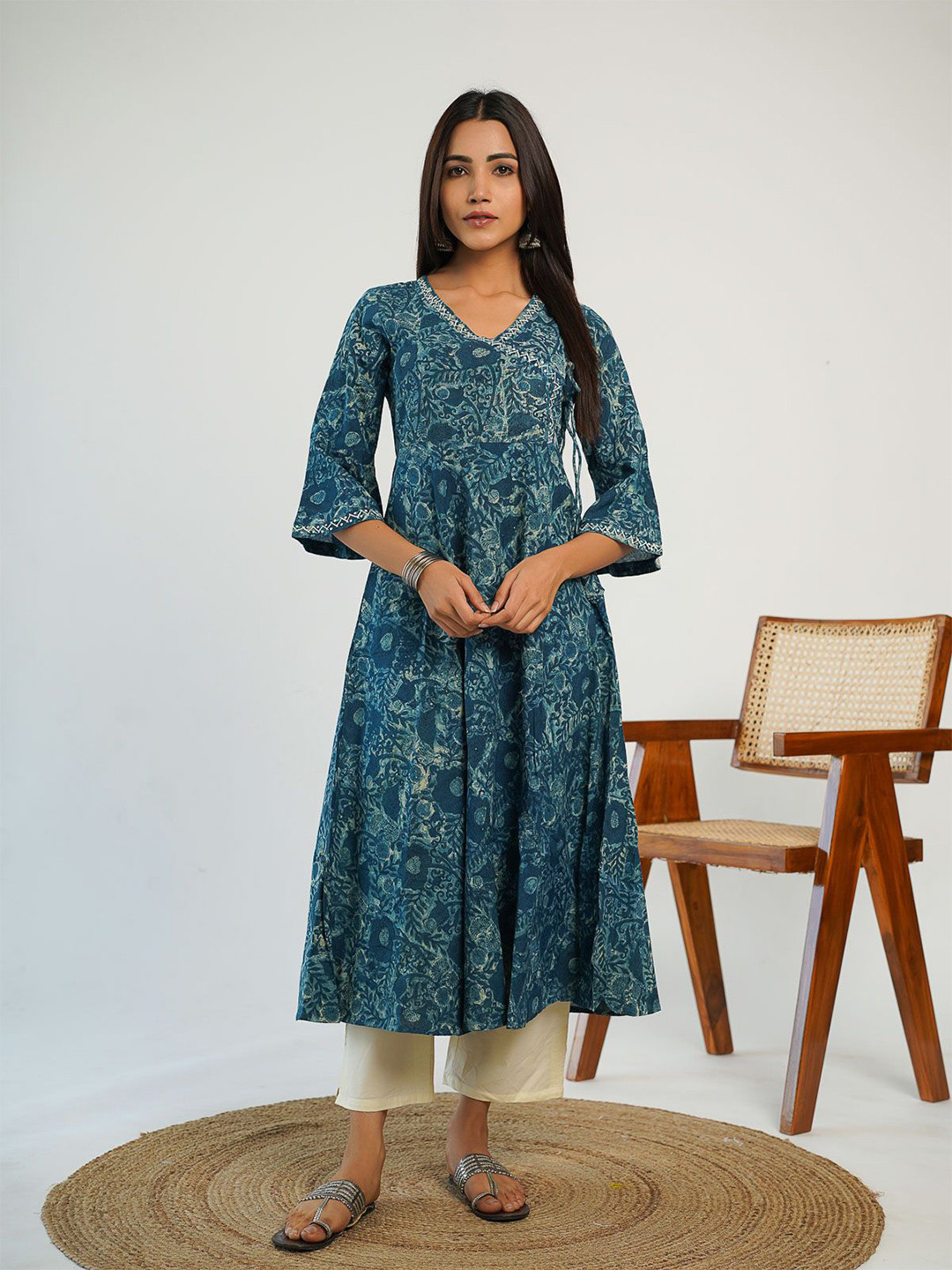 

GOODHAND Floral Printed A-Line Midi Ethnic Dress, Blue
