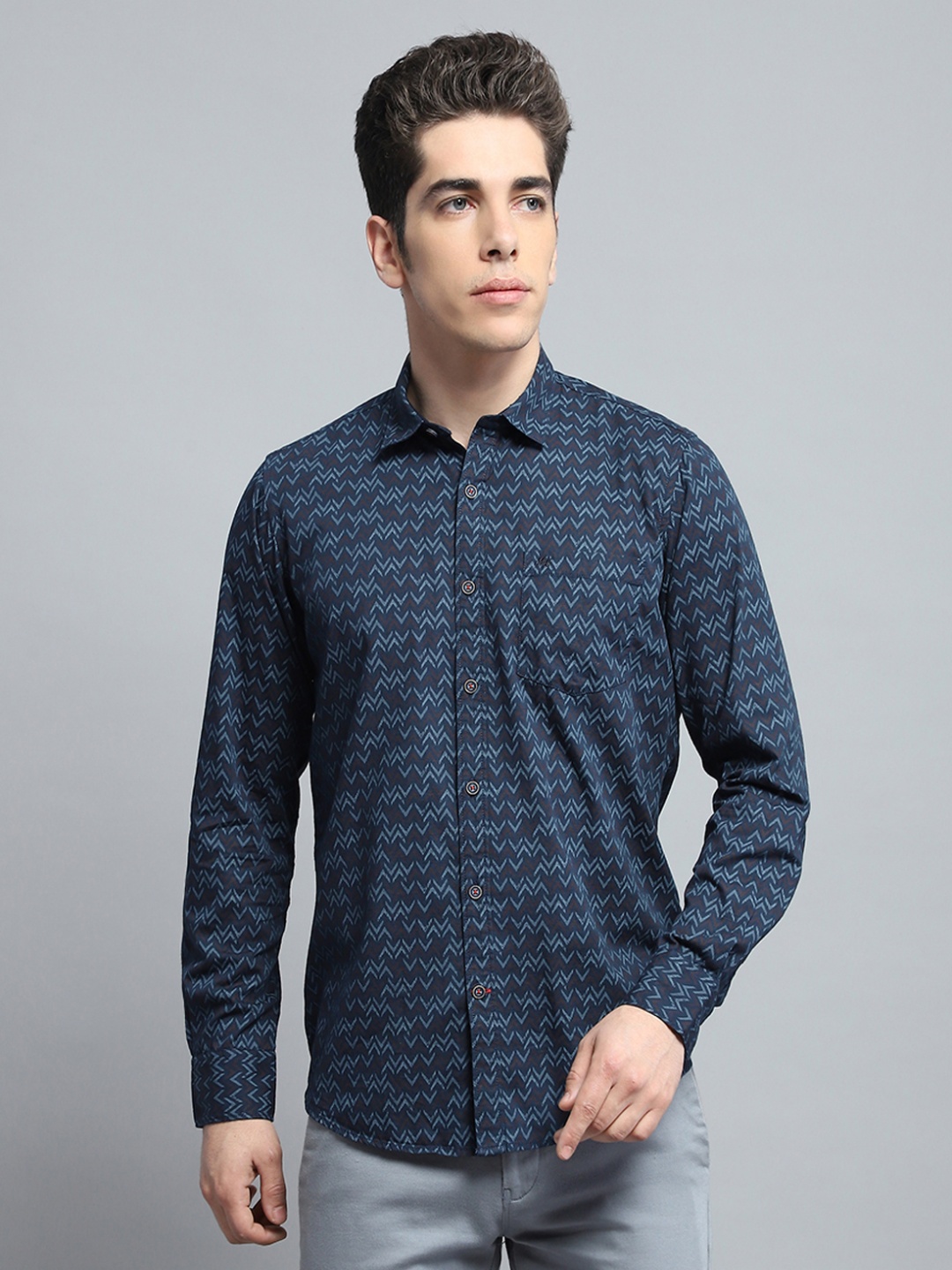 

Monte Carlo Men Floral Opaque Printed Casual Shirt, Navy blue