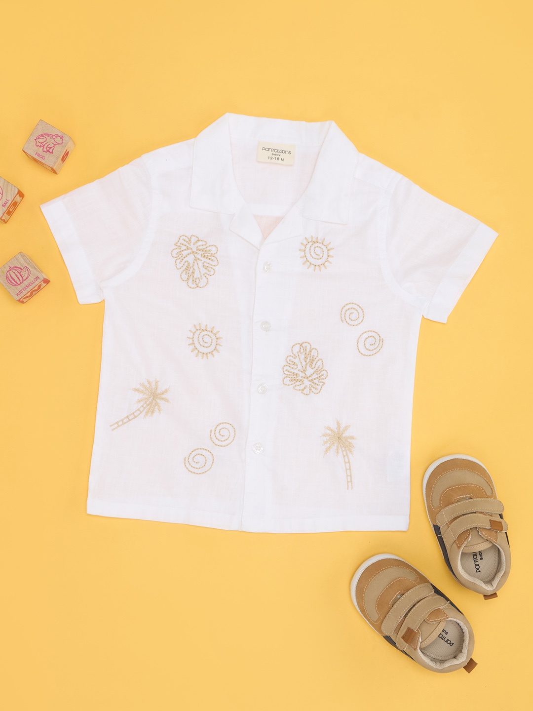 

Pantaloons Baby Boys Opaque Printed Casual Shirt, White