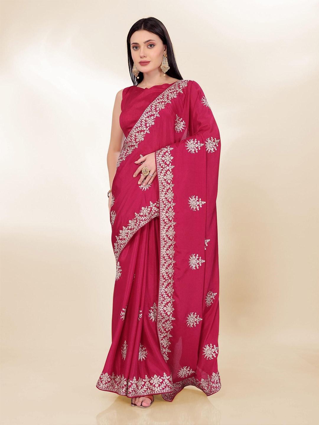 

VAIRAGEE Embellished Embroidered Designer Saree, Pink