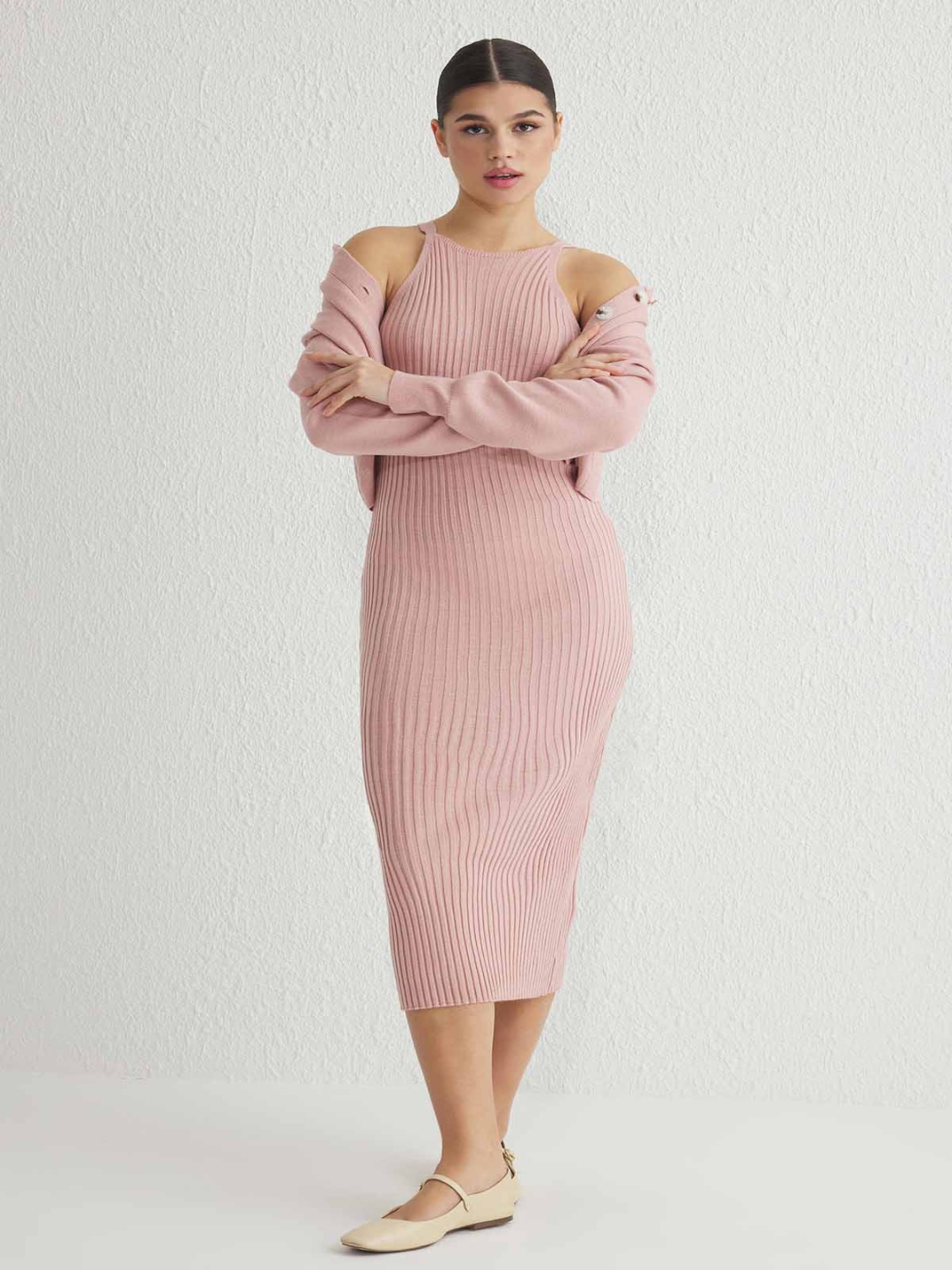 

Trendyol Striped Cold-Shoulder Bodycon Midi Dress, Na