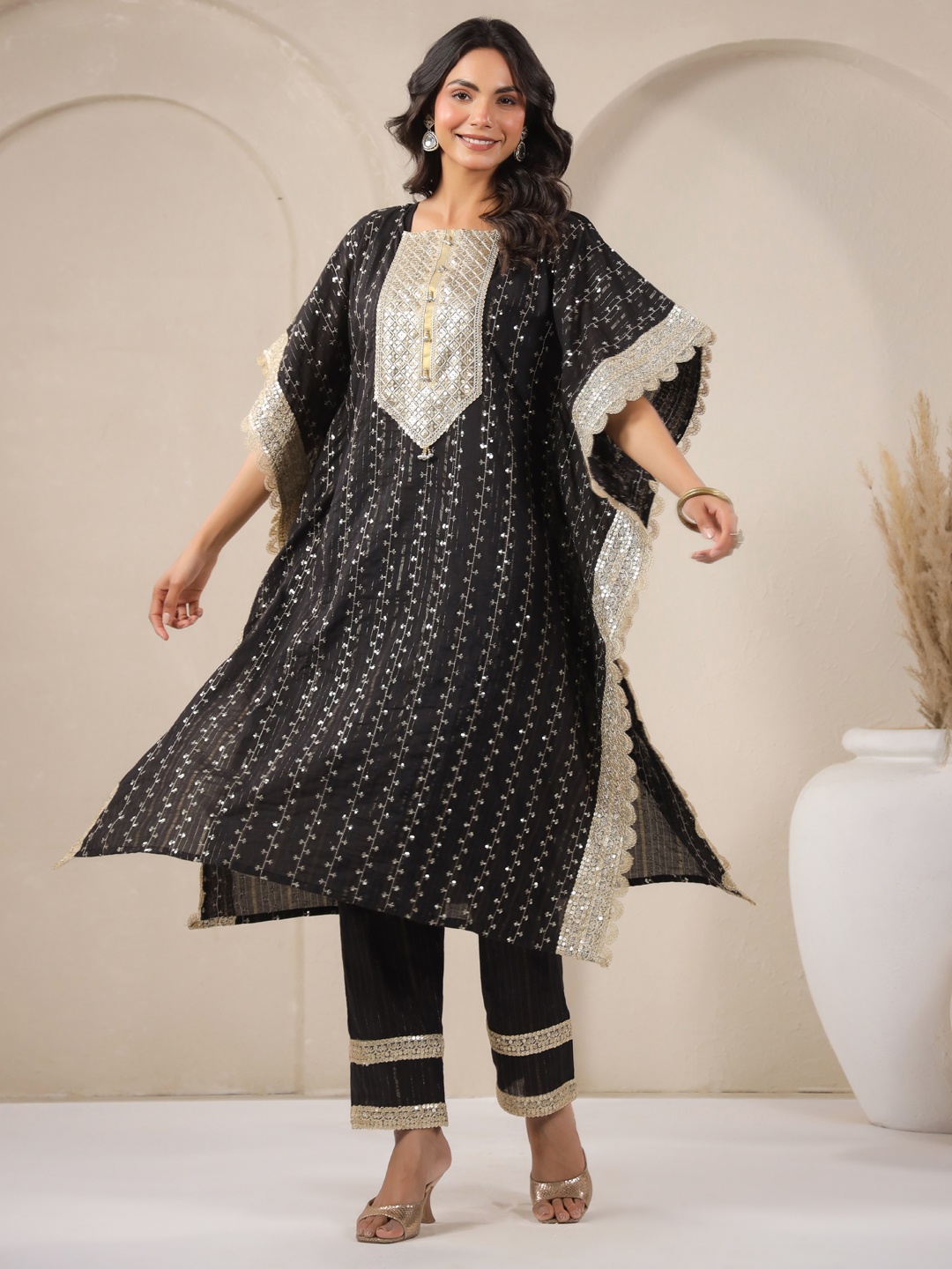 

Jaipur Morni Women Ethnic Motifs Regular Sequinned Pure Cotton Kurta with Palazzos, Black