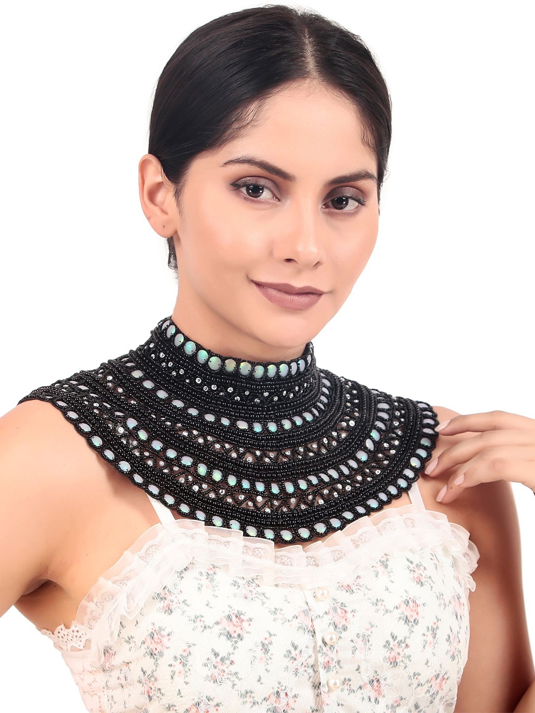 

AQSA BOTIQUE Cotton Blend Beaded Necklace, Black