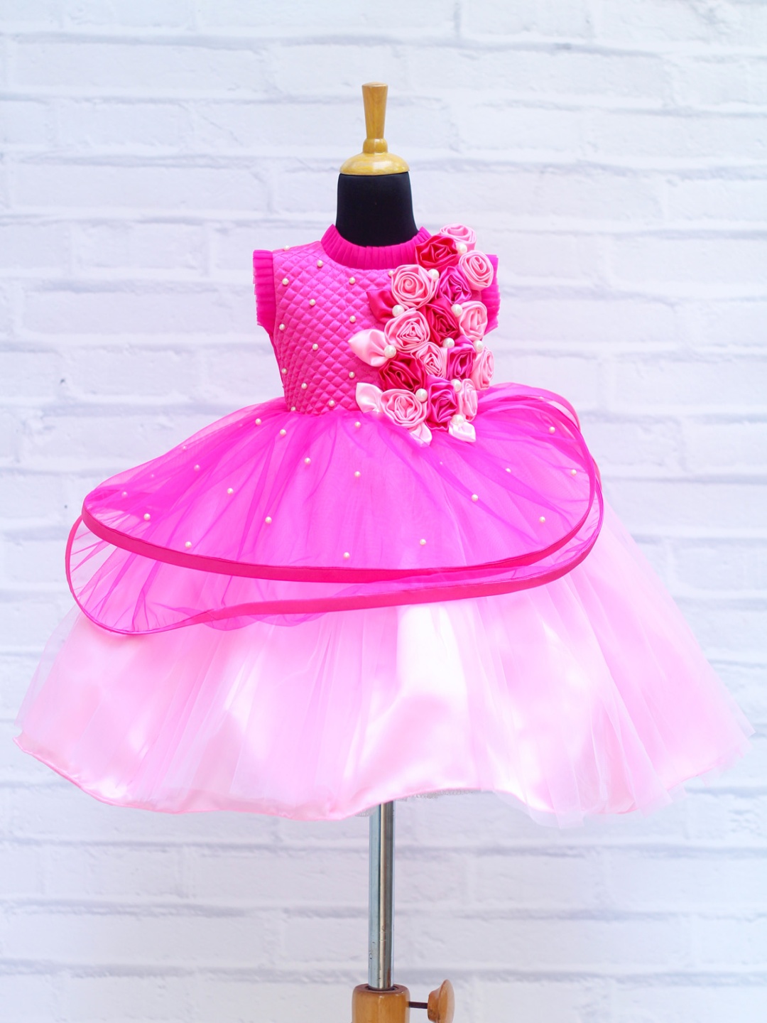 

Li & Li Boutique Girls Rani Pink & Baby Pink Quilted Rich Flower Embellishment Gown