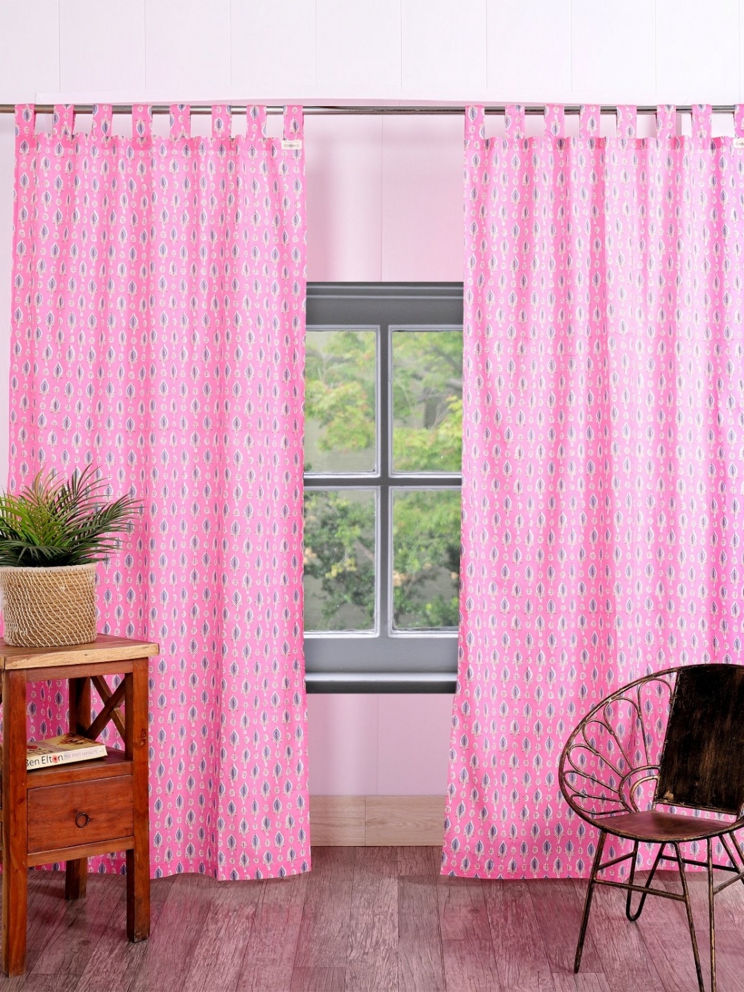 

HANDICRAFT PALACE Pink & White Set of 2 Floral Door Curtain