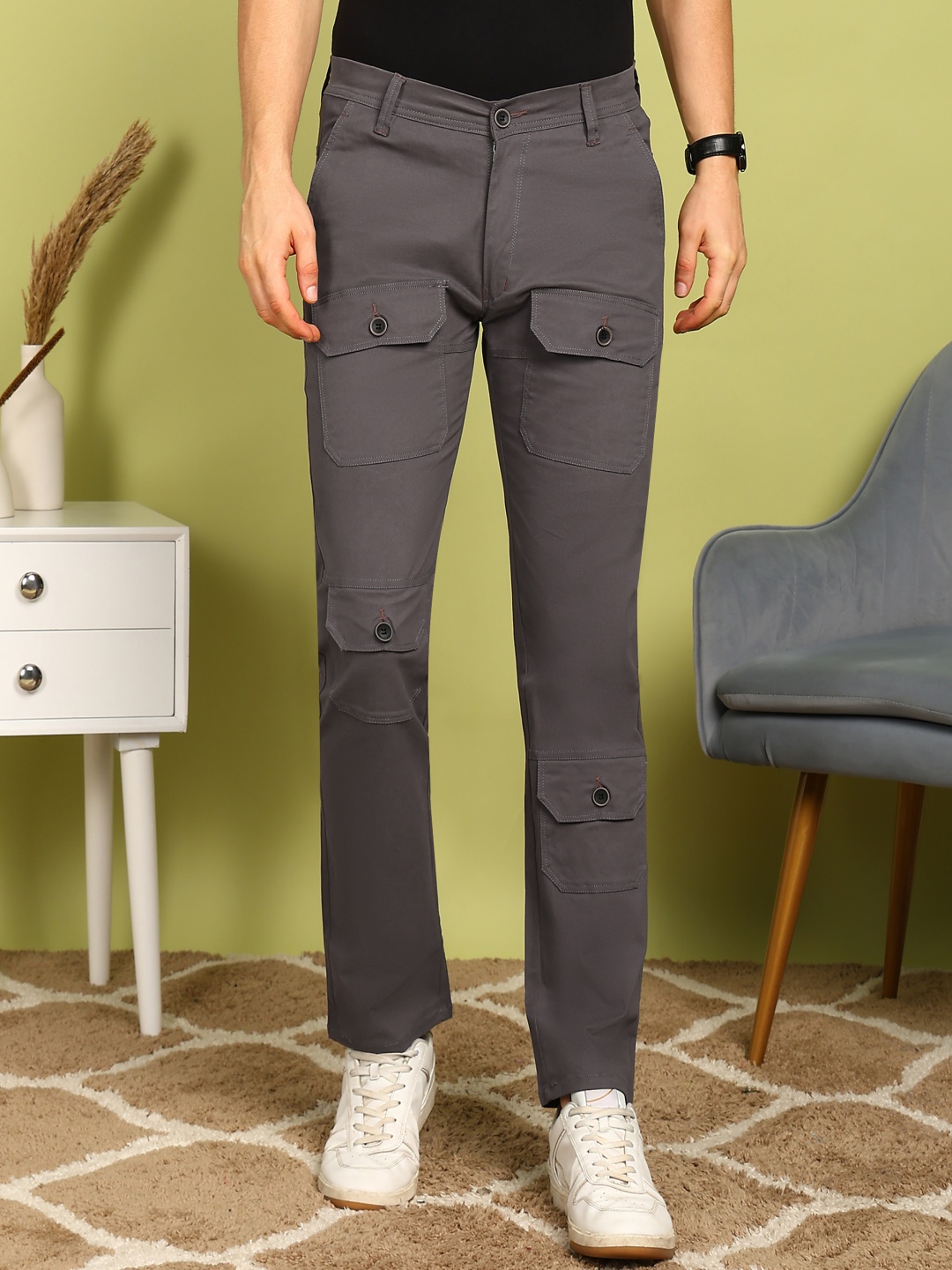 

PulseIQ Men Slim Fit Cargos Trousers, Grey