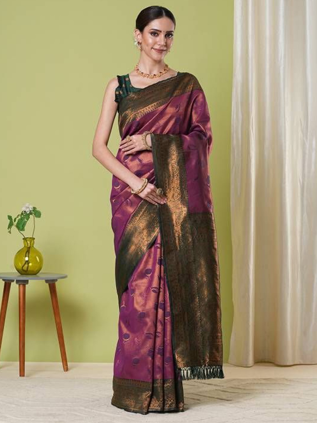 

HERE&NOW Woven Design Zari Silk Blend Banarasi Saree, Purple