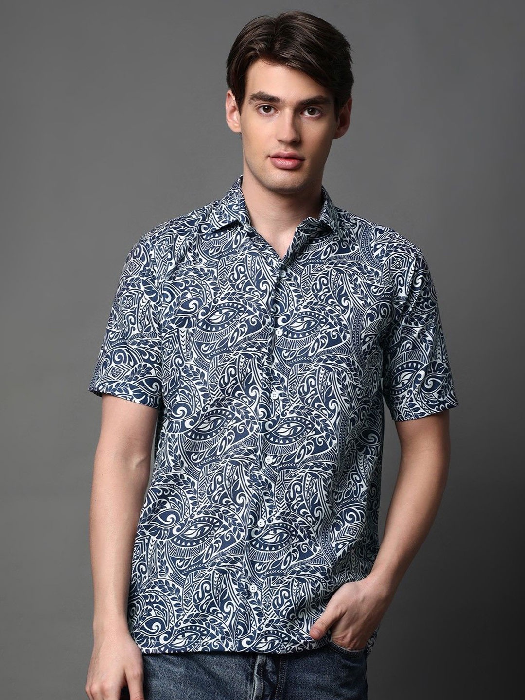 

BROWN BROTHERS Unisex Relaxed Animal Opaque Printed Casual Shirt, White