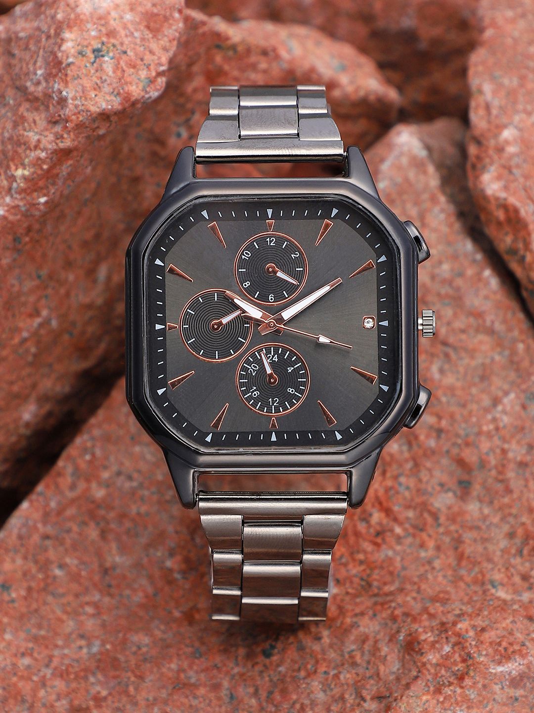 

French Accent Men Embellished Dial & Stainless Steel Bracelet Style Straps Analogue Watch SS25_FAWC1016, Grey