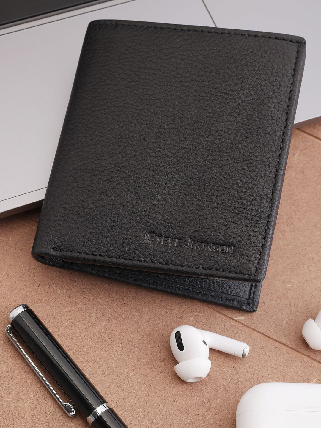 

Steve Jhonson Men Zip Detail Leather Two Fold Wallet, Black
