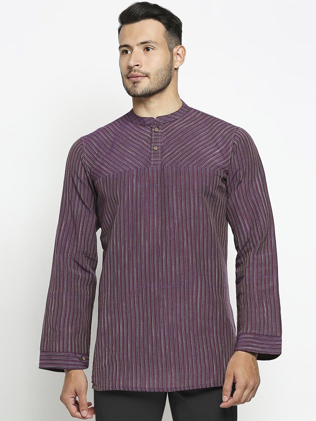 

Arch element Men Flared Sleeves Thread Work Kurta, Purple