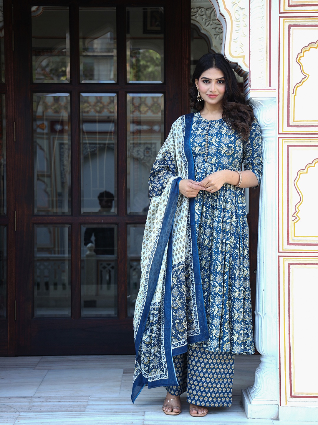 

ELVISH JAIPUR Women Ethnic Motifs Printed Regular Phulkari Pure Cotton Kurta with Palazzos & With Dupatta, Teal