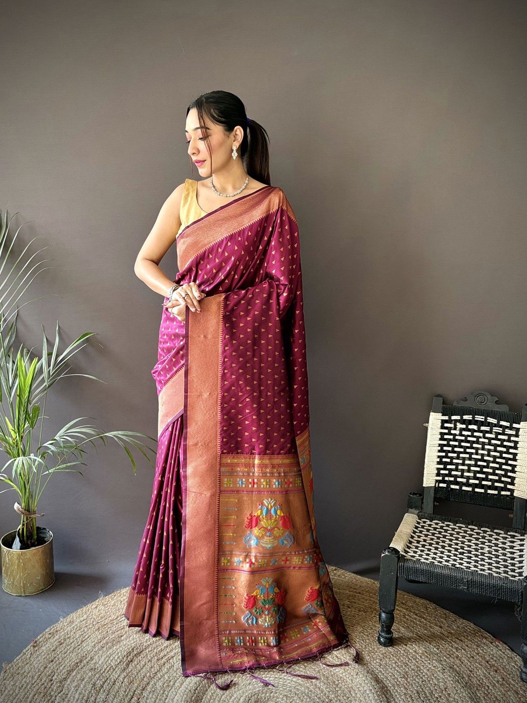 

Mitera Woven Design Zari Silk Blend Paithani Saree, Purple