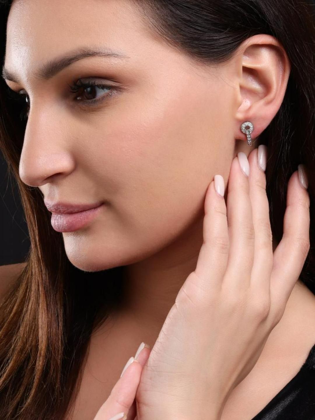 

Soraya Luxe 925 Sterling Silver Moissanite Diamond Rhodium-Plated Halo Semi Hoop Earrings