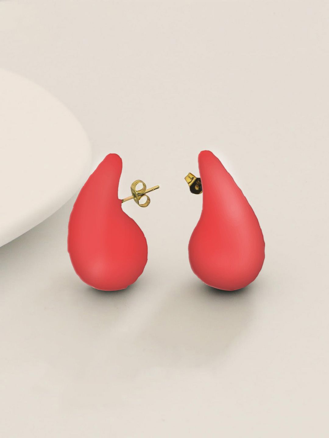 

KRENOZ Teardrop Shaped Drop Earrings, Red