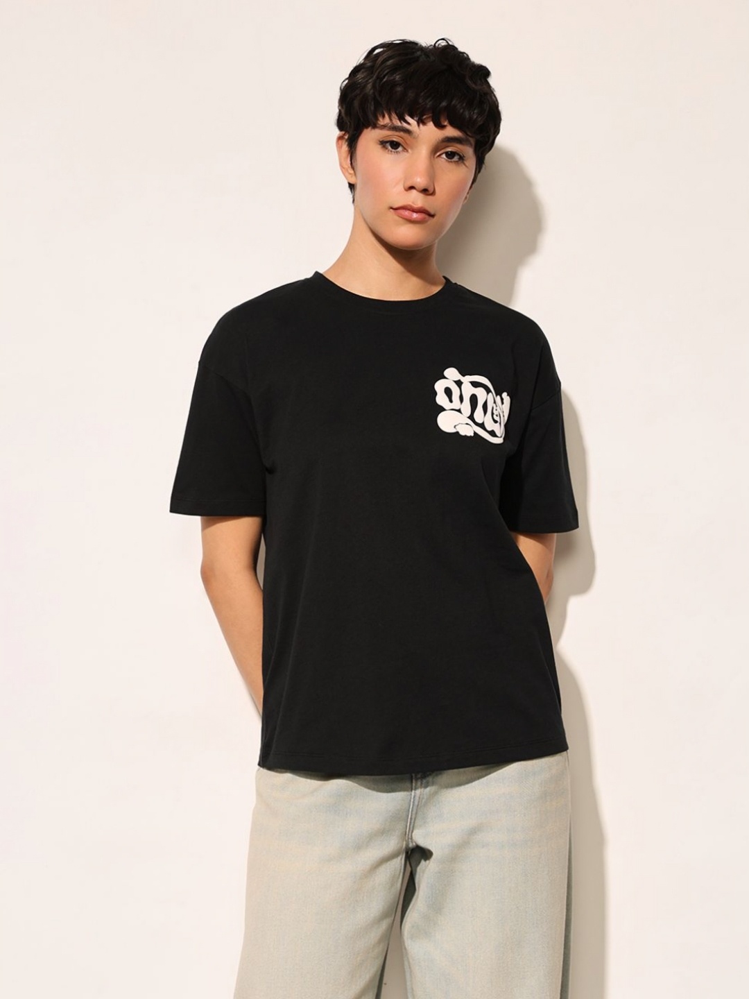 

ONLY Women Typography T-shirt, Black