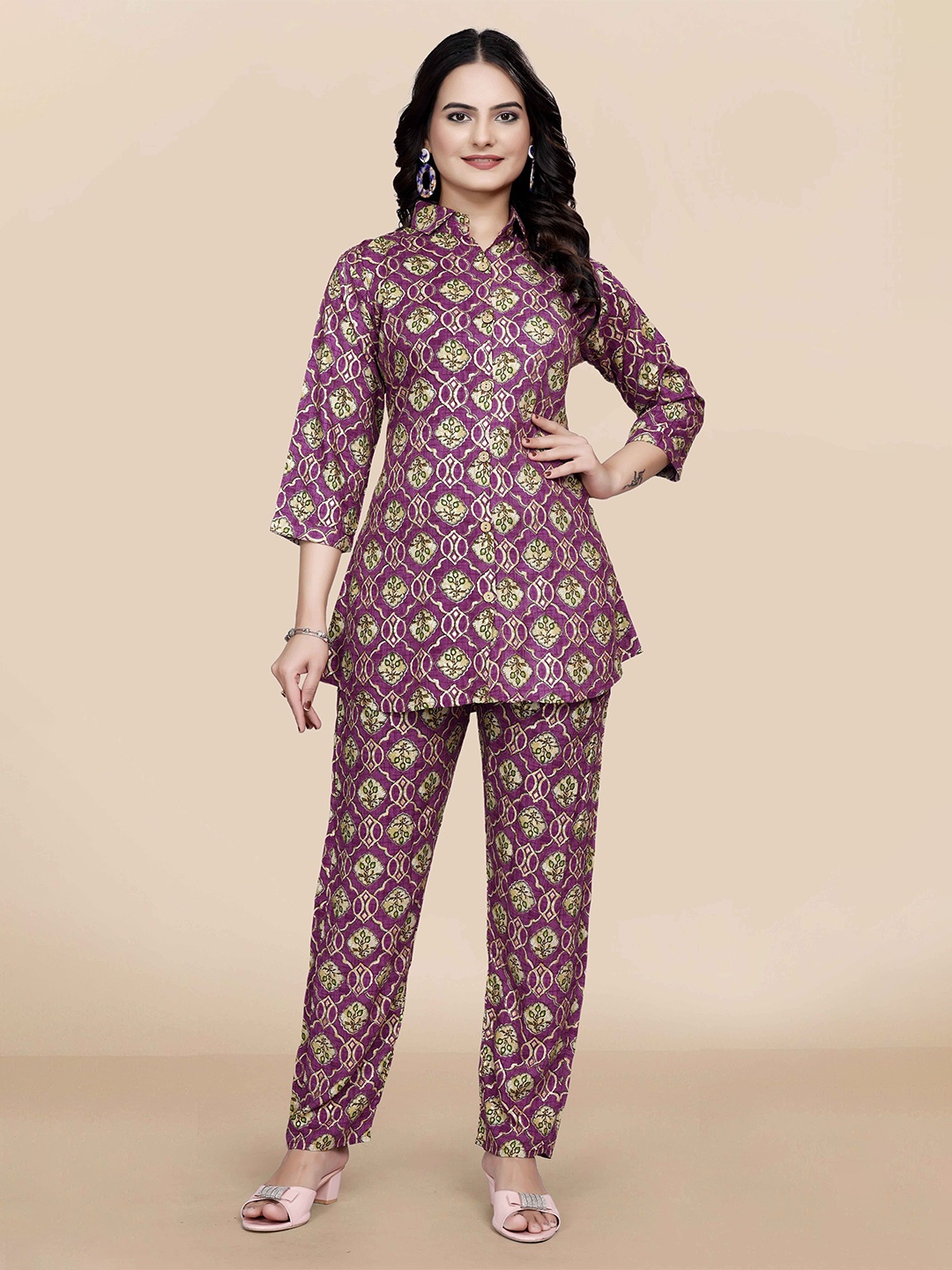 

Hitarth Fashion Printed Shirt With Trouser Co-Ord Set, Purple