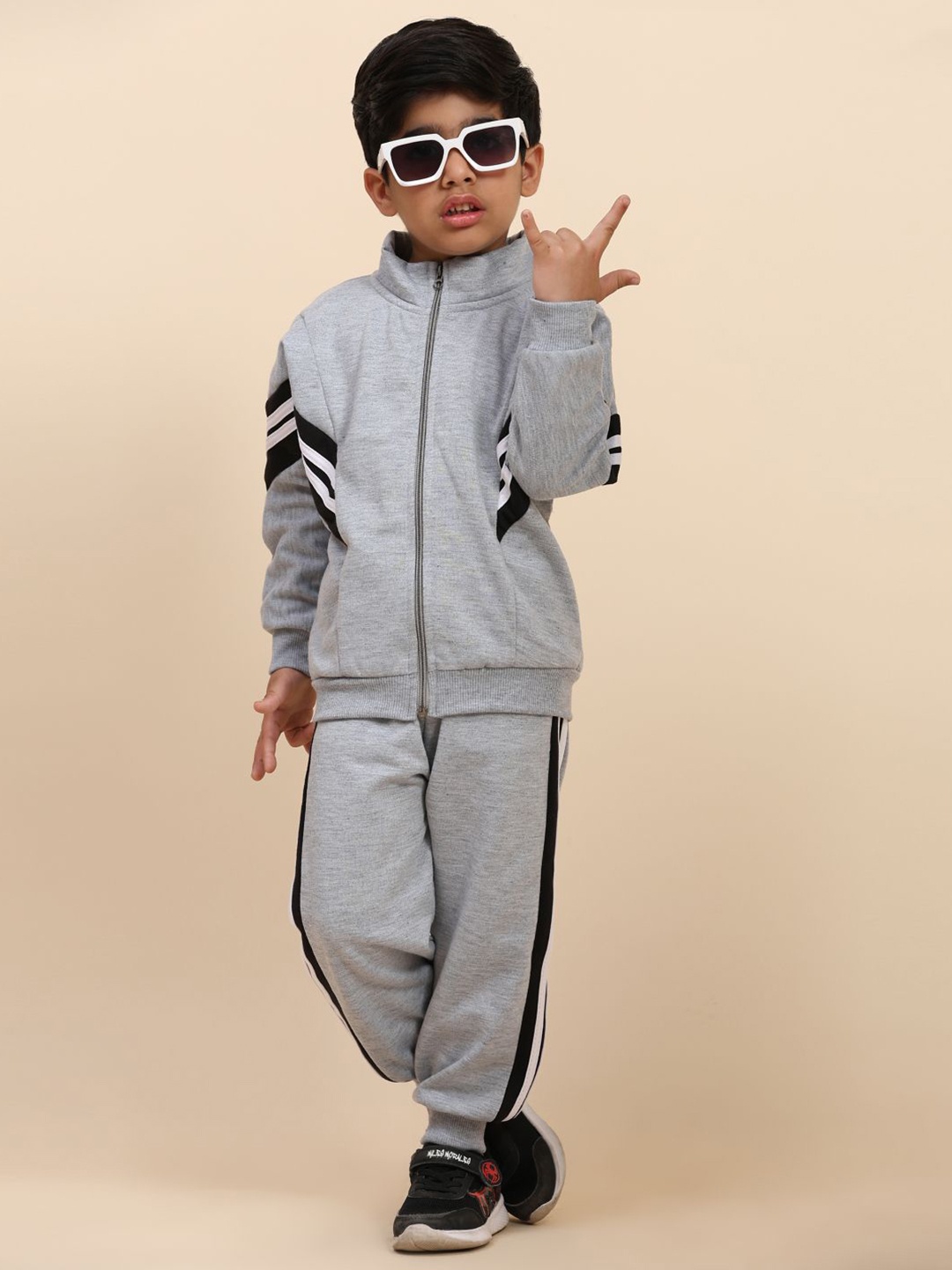 

MAYNEISHA Kids Striped High Neck Sweatshirt With Joggers, Grey