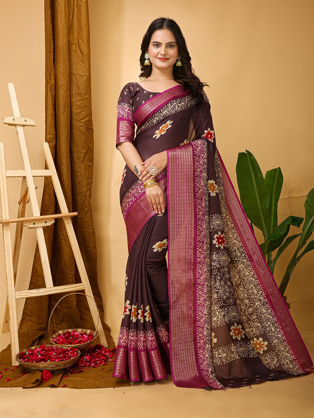 

Rangtulika Ethnics Woven Design Zari Saree, Purple