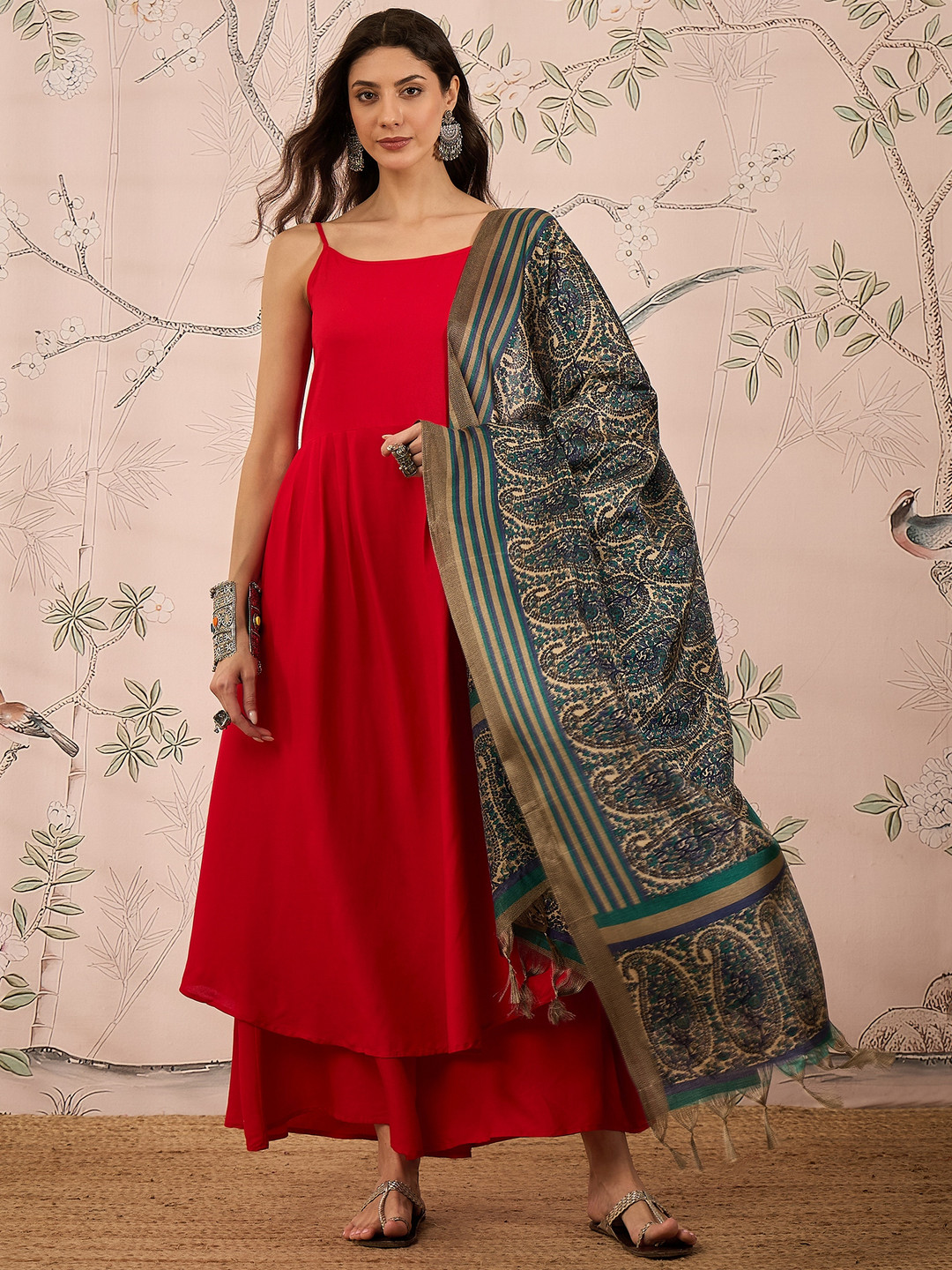 

InWeave Women Regular Kurta with Palazzos & With Dupatta, Red