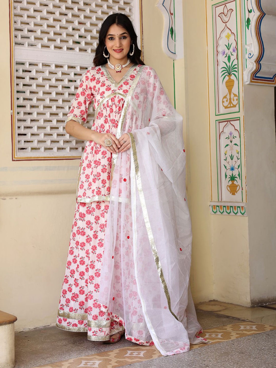 

Bannhi Printed Ready to Wear Lehenga & Blouse With Dupatta, White