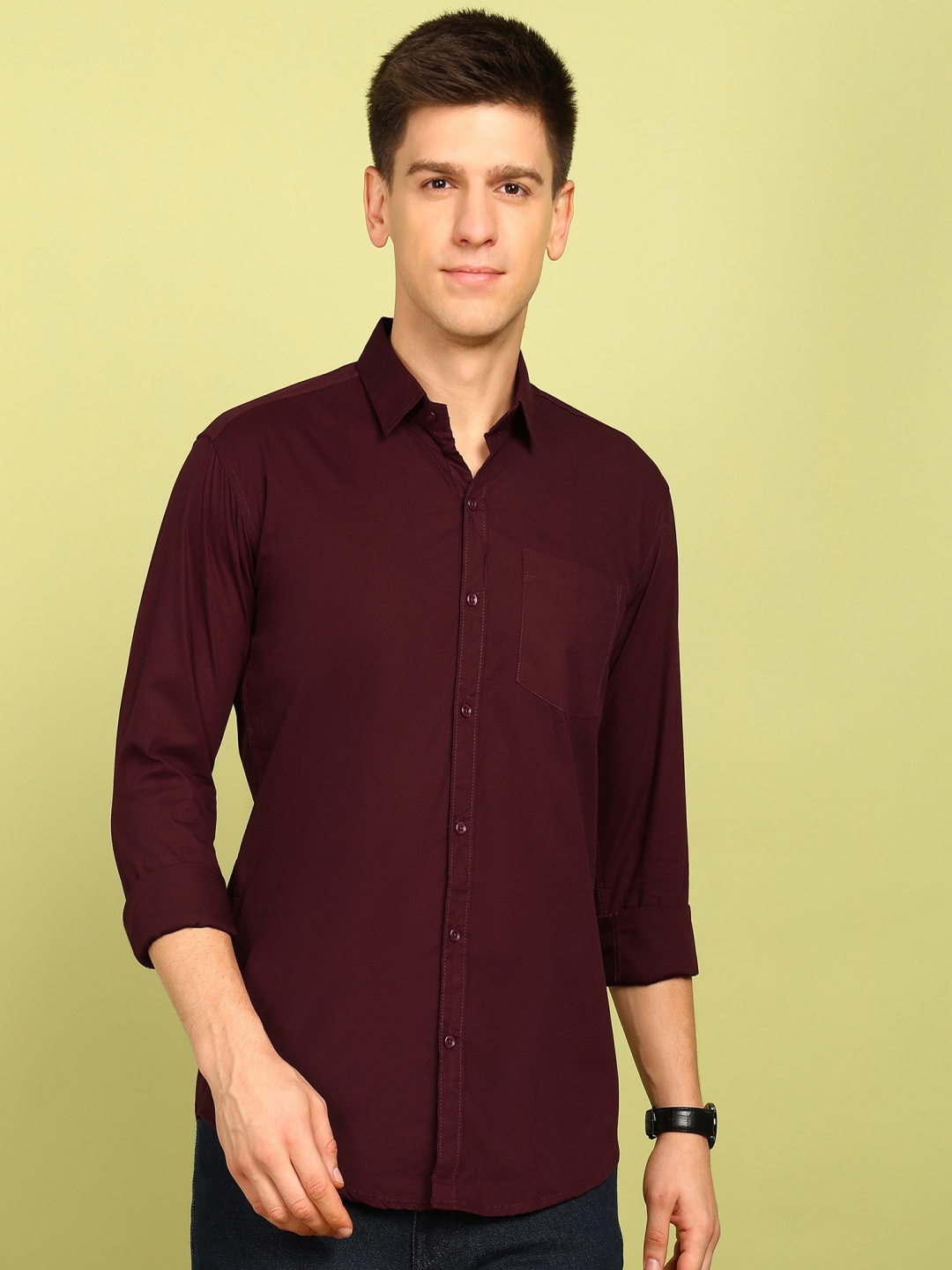 

PulseIQ Men Slim Fit Opaque Formal Shirt, Maroon