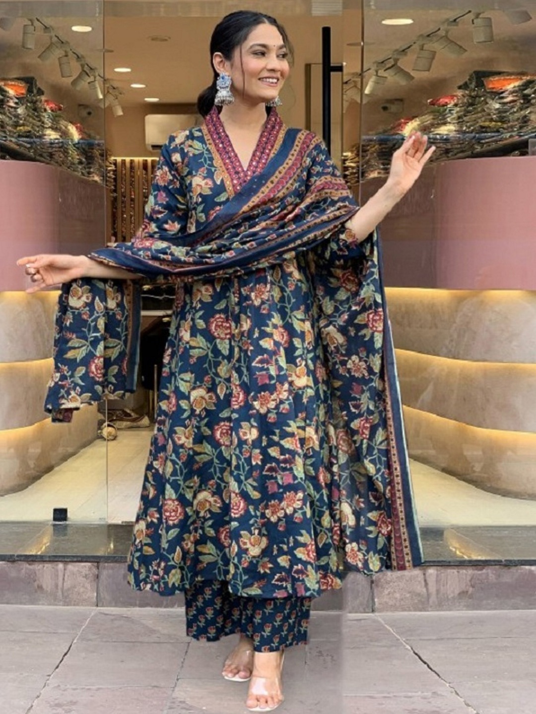 

KALINI Women Floral Printed Regular Phulkari Kurta with Palazzos & With Dupatta, Blue