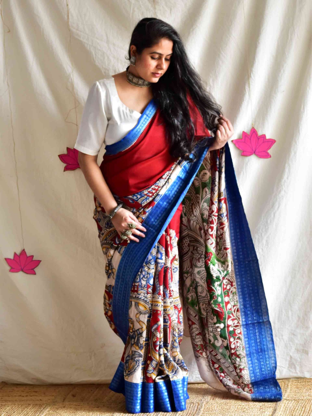 

Sundarii Women Ethnic Motifs Mangalagiri Saree, Blue