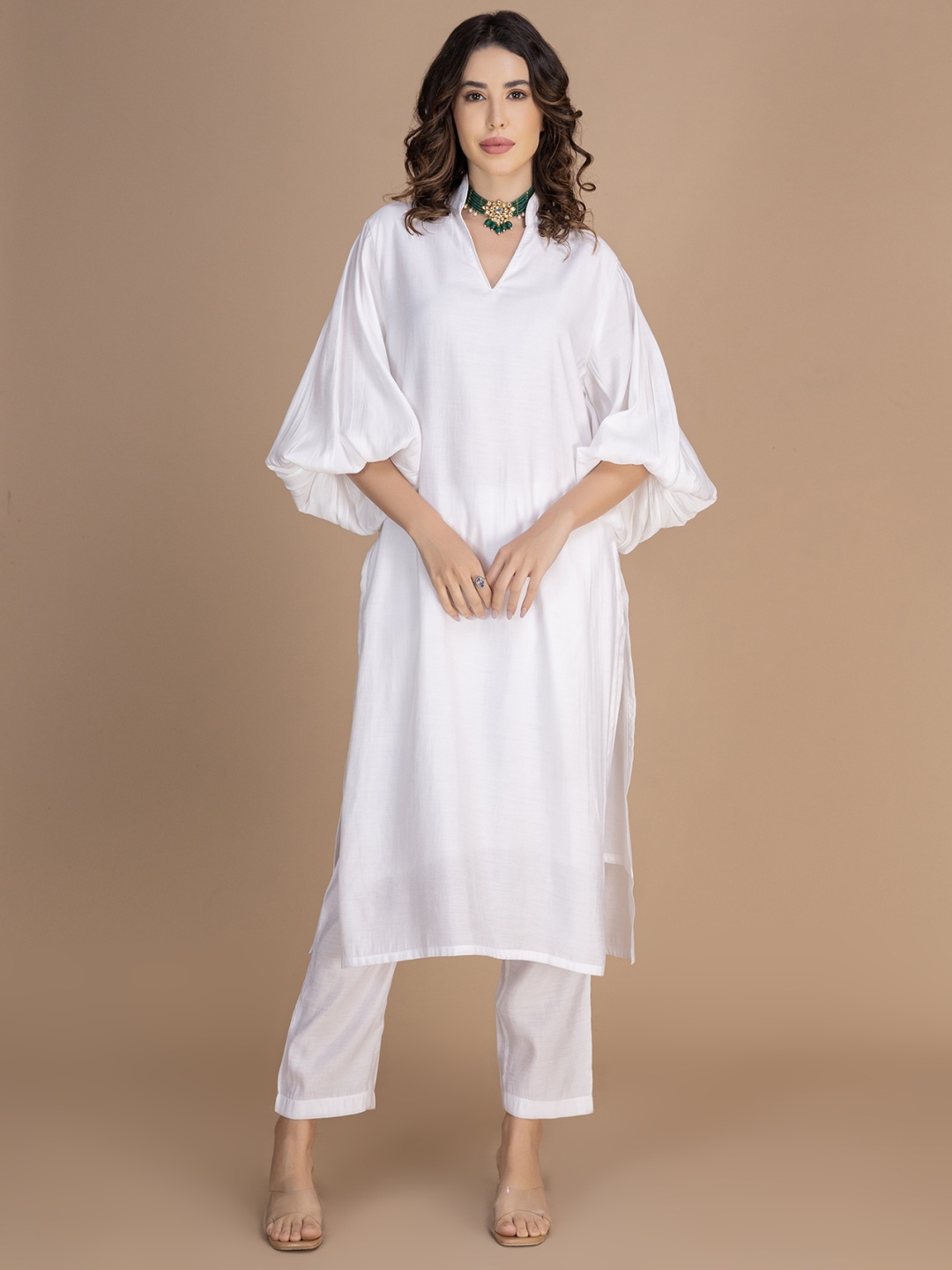

Moomaya Women Regular Kurta with Trousers, White