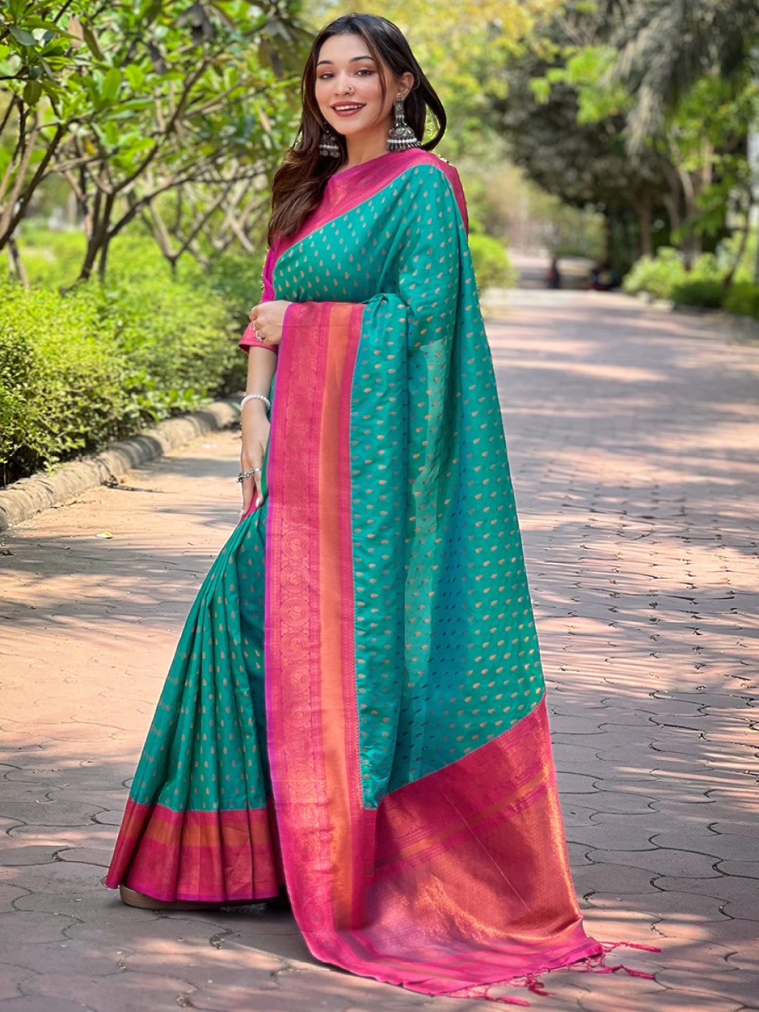 

all about you Woven Design Zari Silk Blend Paithani Saree, Green