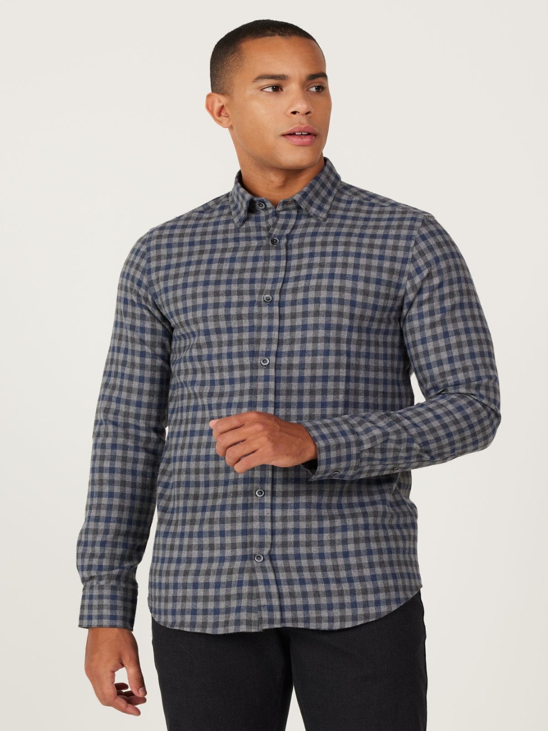 

ALTINYILDIZ CLASSICS AC Co. Men Opaque Checked Casual Shirt, Na
