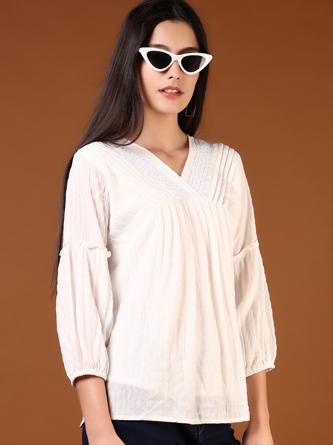 

V-Mart Cotton Top, White
