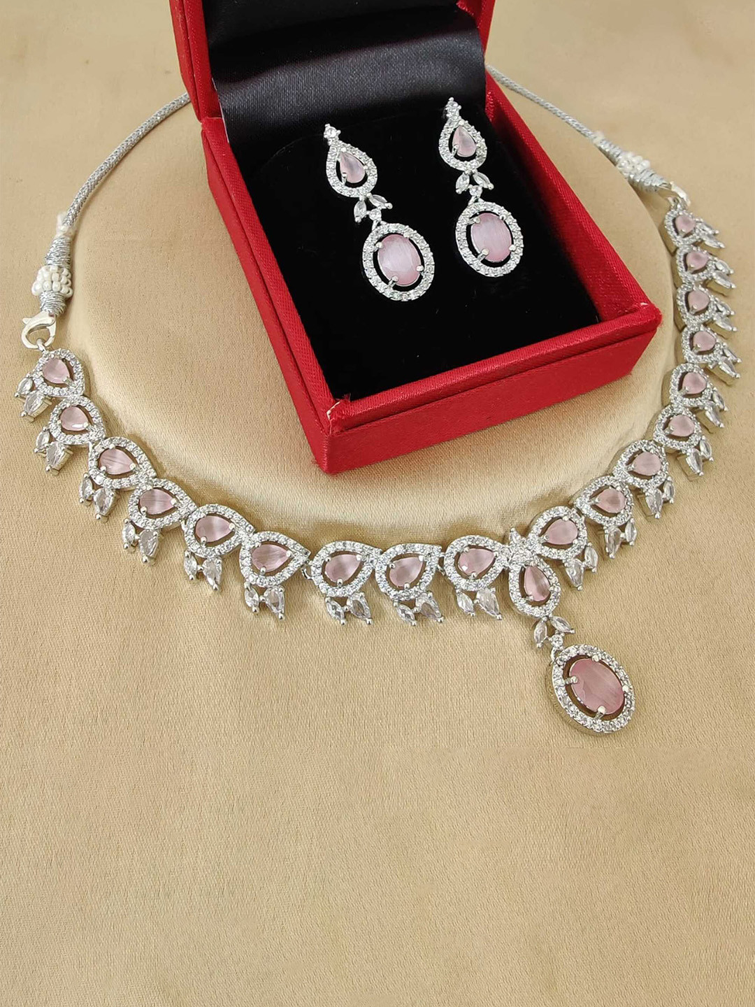 

Rangrozo Jewellery Silver-Plated Artificial Stone-Studded & Pearls Beaded Jewellery Set