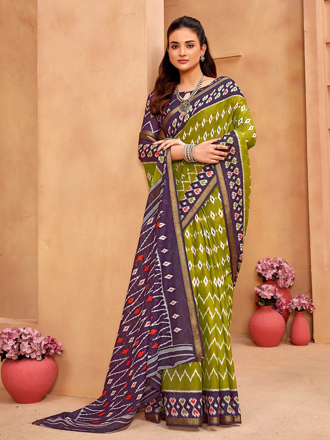 

Munir Zari Pure Cotton Ikat Saree, Purple