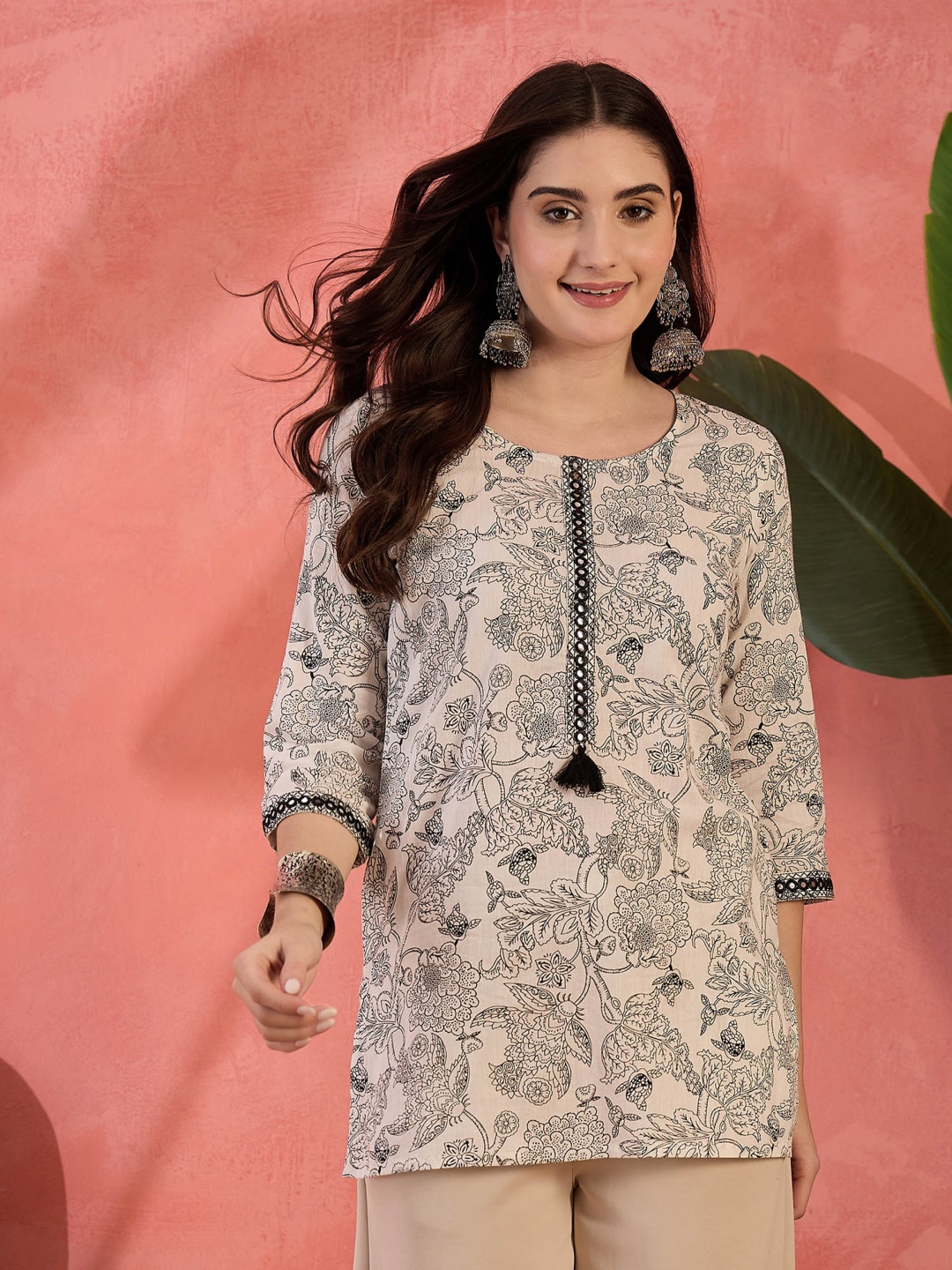

Sangria Floral Printed Pure Cotton Round Neck Straight Tunic, Beige