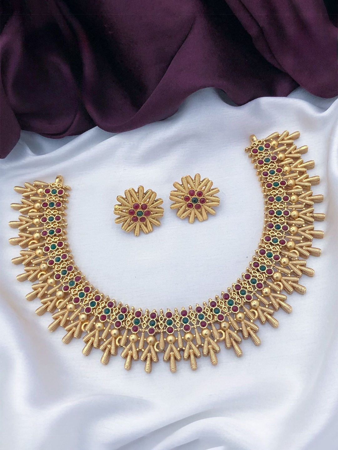 

Rangrozo Jewellery Gold-Plated Stone-Studded Jewellery Set