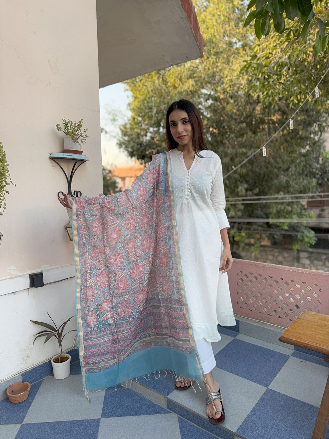 

GOODHAND Floral Printed Dupatta, Pink