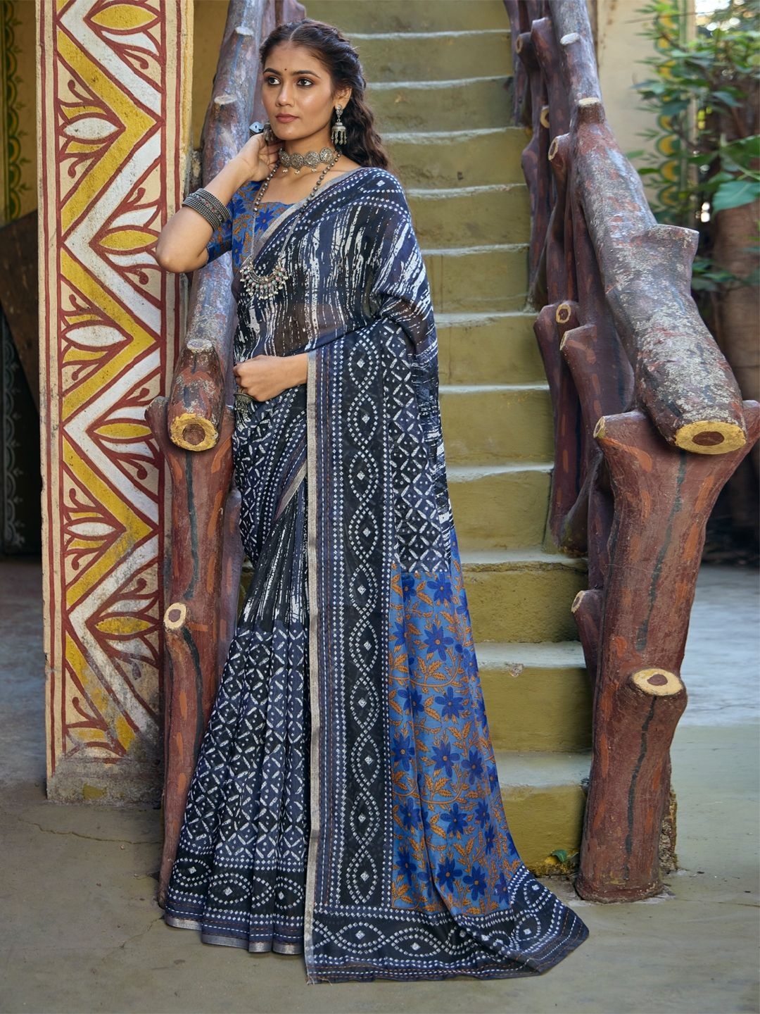 

CHUDIYA Batik Zari Pure Cotton Saree, Grey