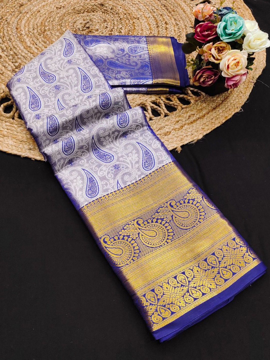 

Mitera Woven Design Zari Pure Silk Kanjeevaram Saree, Blue