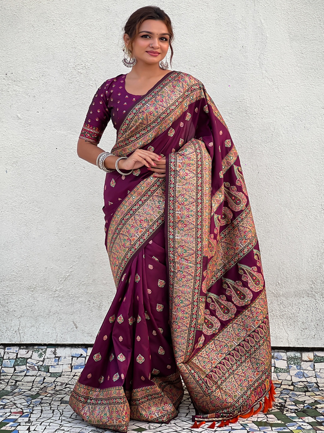 

all about you Woven Design Zari Silk Blend Saree, Magenta