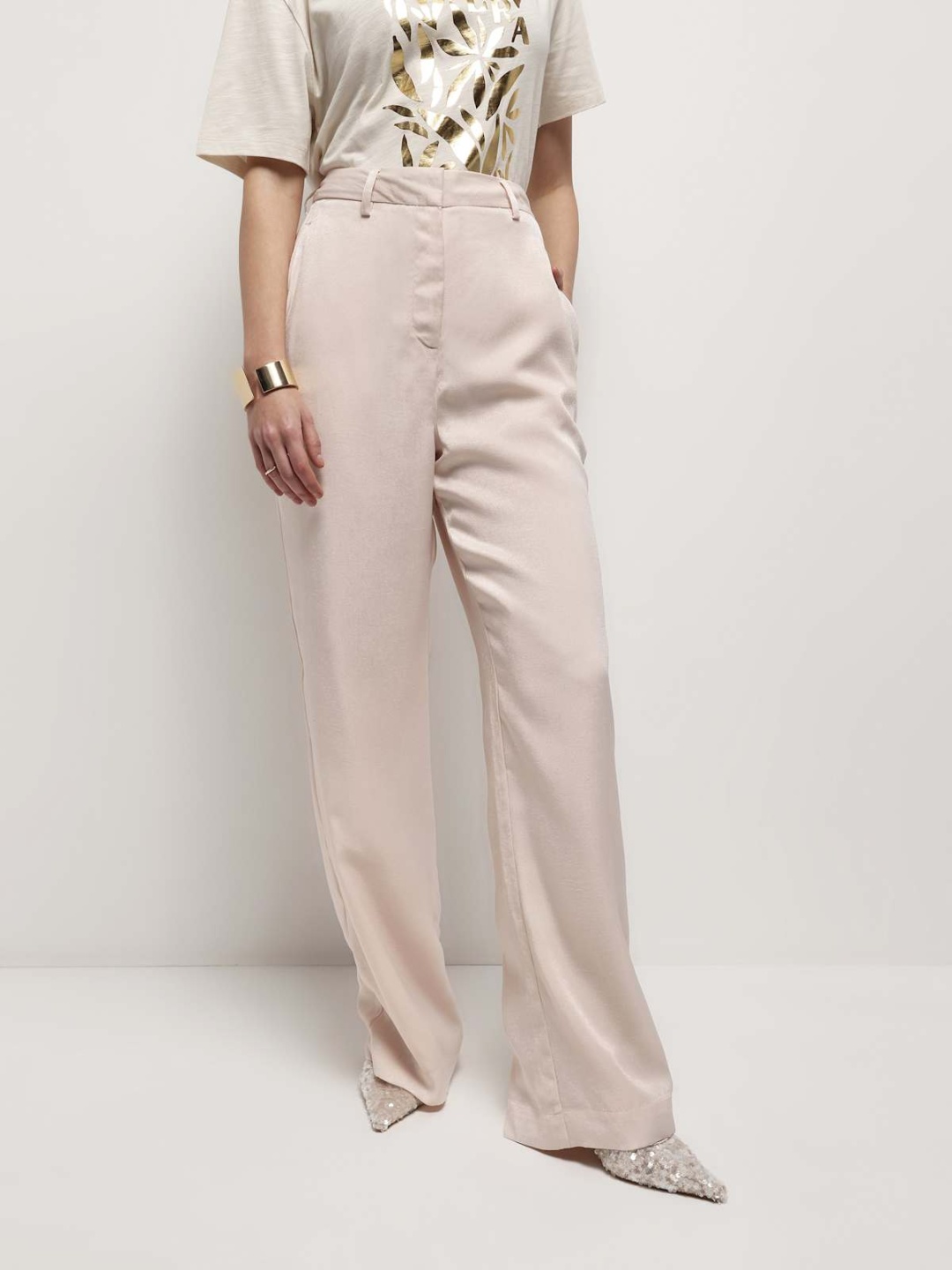 

Marks & Spencer Women High-Rise Trousers, Brown