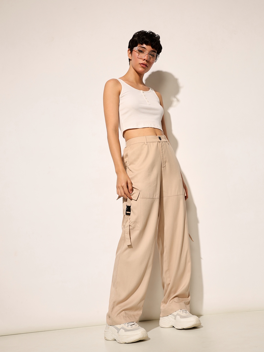 

ONLY Women High-Rise Cargos Trousers, Beige