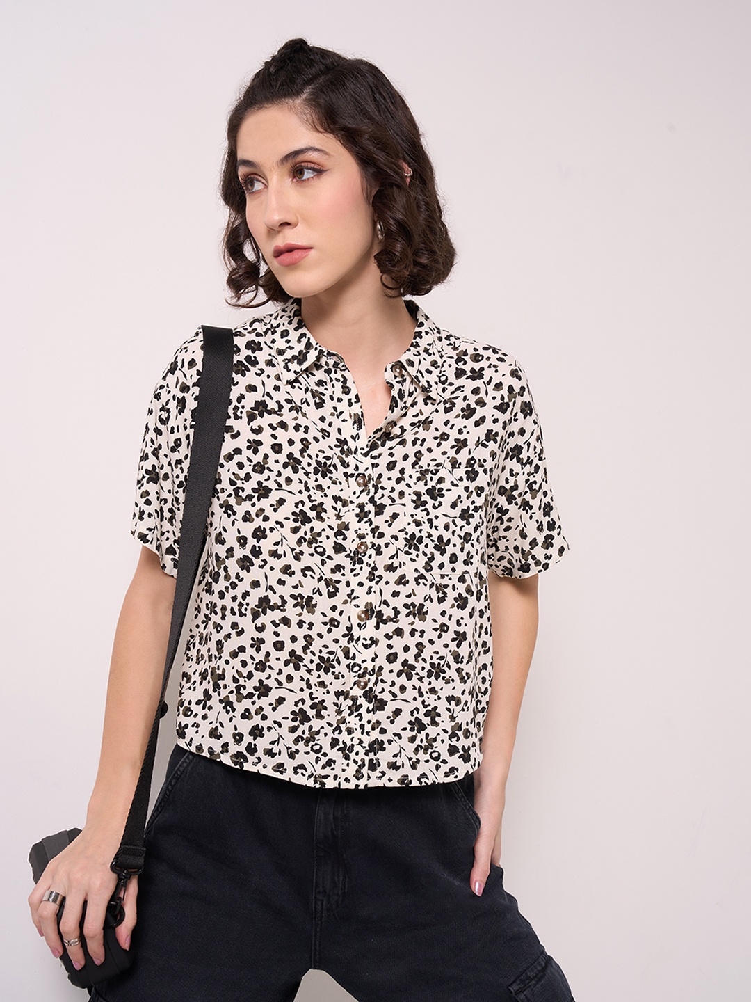 

SF JEANS by Pantaloons Animal Print Shirt Style Top, Cream