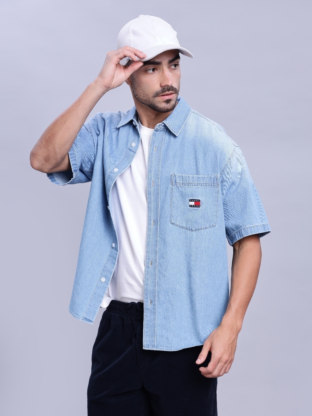 

Tommy Hilfiger Men Relaxed Opaque Printed Casual Shirt, Blue