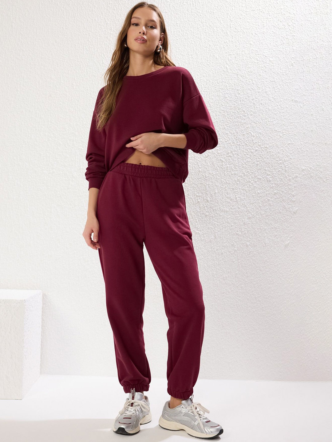 

Trendyol Women Cotton Tracksuit, Maroon