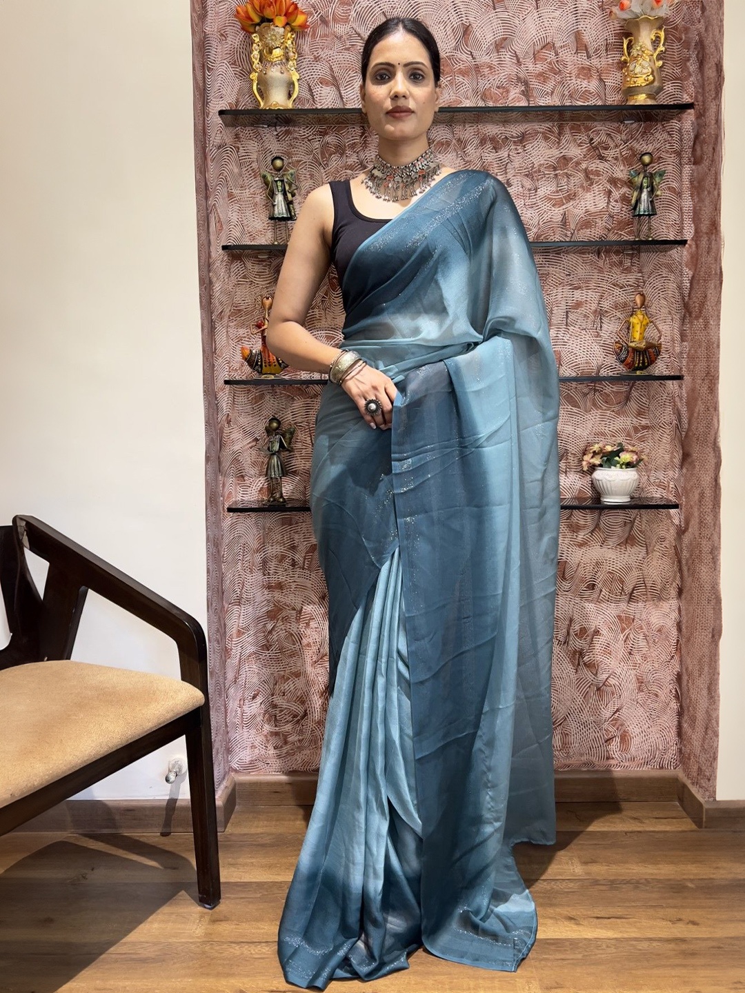 

Rangtulika Ethnics Striped Poly Georgette Ready to Wear Saree, Blue