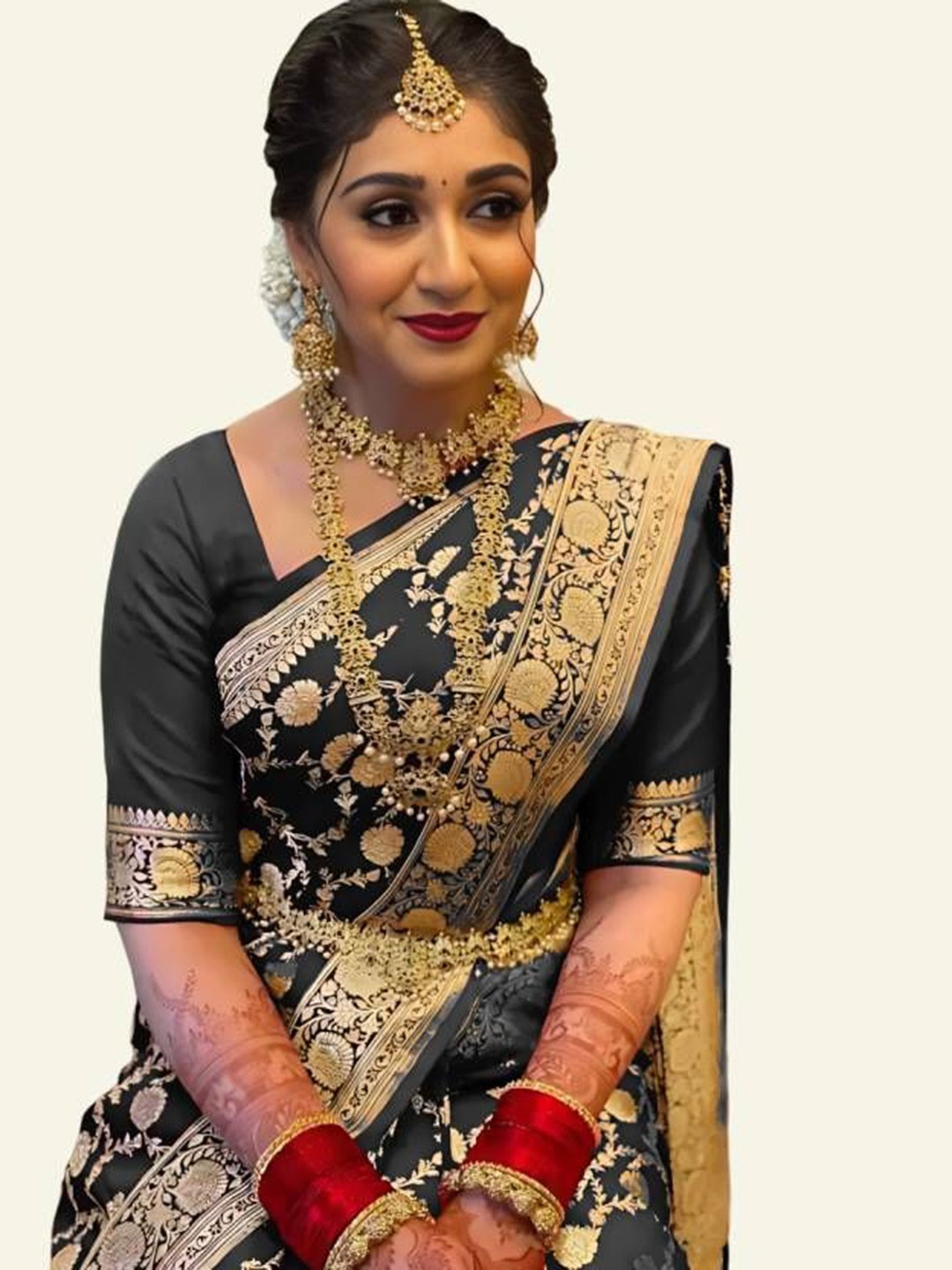 

MUSKAN CREATION Woven Design Zari Kanjeevaram Saree, Black